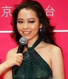 穿乳环的女明星,揭秘穿乳环的女明星风采